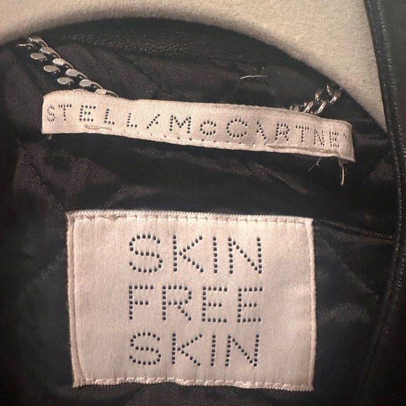 STELLA MCCARTNEY VEGAN LEATHER MOTO BOMBER JACKET - Picture 2 of 6